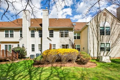 19 Cooper Lane Long Hill NJ 07946