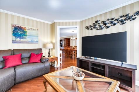 19 Cooper Lane Long Hill NJ 07946