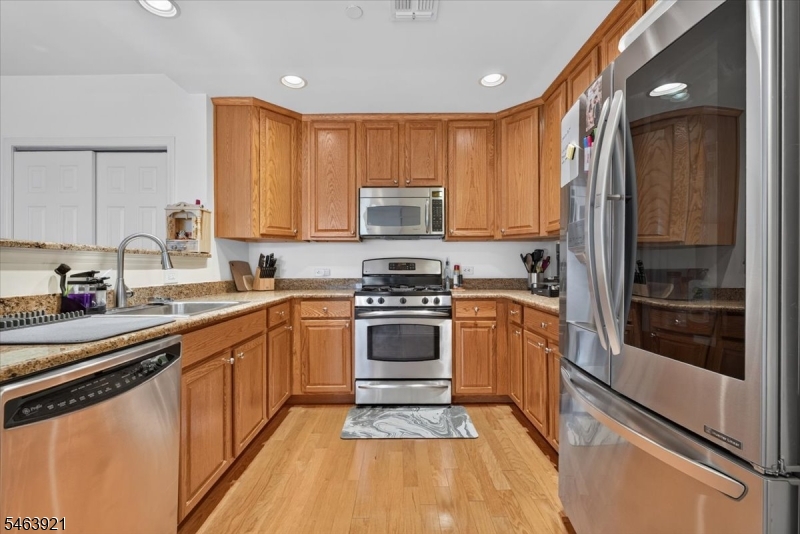 358 Rector Street Perth Amboy NJ 08861