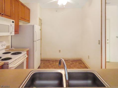 4020 Brookfield Glen Drive White NJ 07823