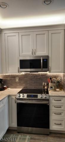 7226 Richmond Road West Milford NJ 07480