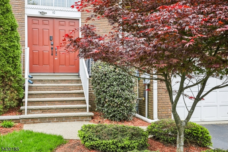 10 Fells Manor Road Caldwell Boro NJ 07006