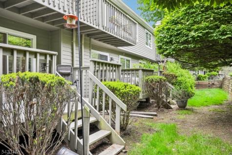 10 Fells Manor Road Caldwell Boro NJ 07006
