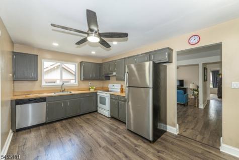 15277 Aspen Court Stanhope NJ 07874