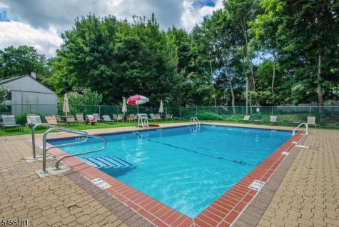 15277 Aspen Court Stanhope NJ 07874