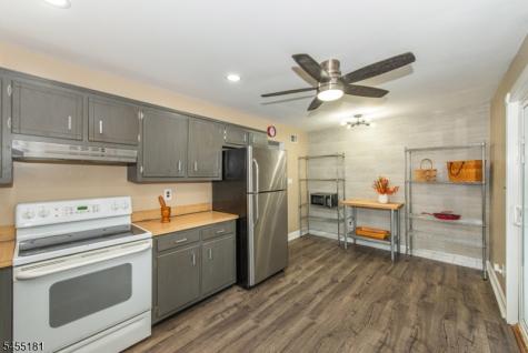 15277 Aspen Court Stanhope NJ 07874