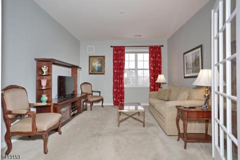 8212 Warrens Way Wanaque NJ 07465