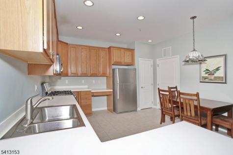 8212 Warrens Way Wanaque NJ 07465