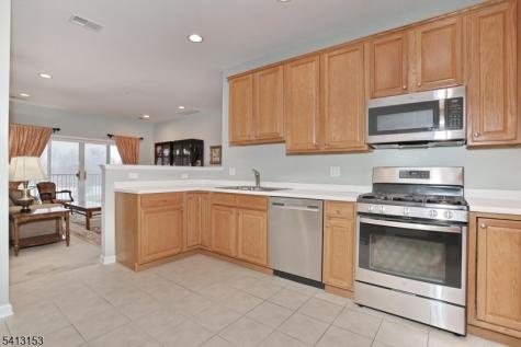 8212 Warrens Way Wanaque NJ 07465
