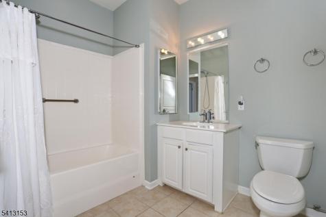 8212 Warrens Way Wanaque NJ 07465