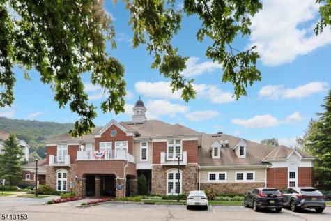 8212 Warrens Way Wanaque NJ 07465