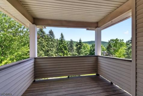 23 Caleb Court Hardyston NJ 07419