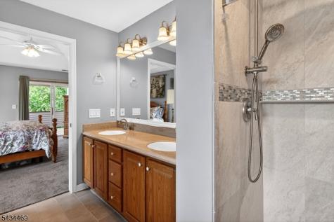 23 Caleb Court Hardyston NJ 07419