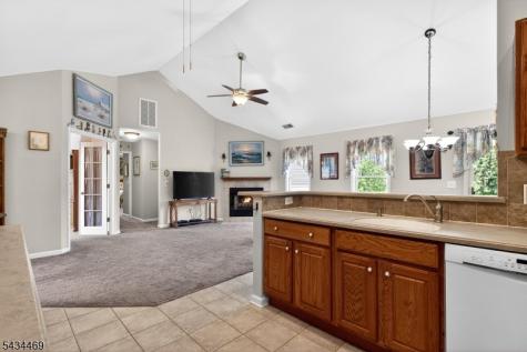 23 Caleb Court Hardyston NJ 07419