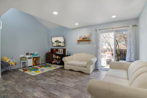 10 Neilson Street New Brunswick NJ 08901