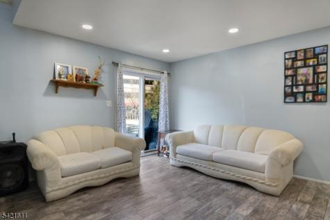 10 Neilson Street New Brunswick NJ 08901