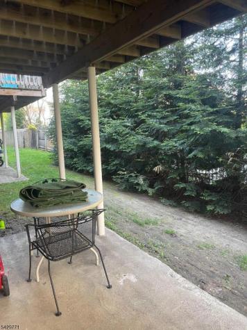 8 Leary Ave Unit G Bloomingdale NJ 07403