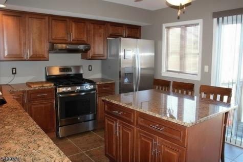 8 Leary Ave Unit G Bloomingdale NJ 07403