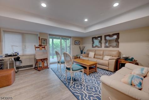 69 Cummings Circle West Orange NJ 07052