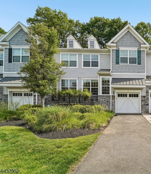 24 Pineview Drive Waldwick NJ 07463