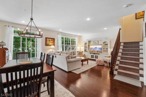 24 Pineview Drive Waldwick NJ 07463