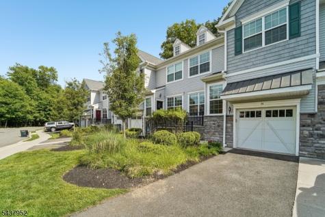 24 Pineview Drive Waldwick NJ 07463
