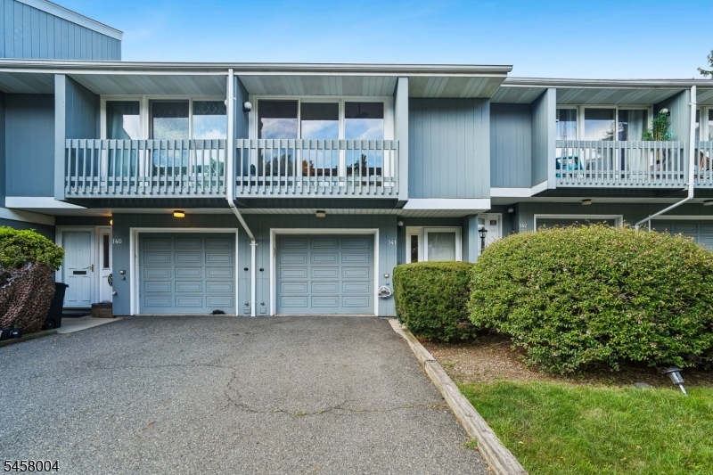 141 Marion Drive West Orange NJ 07052