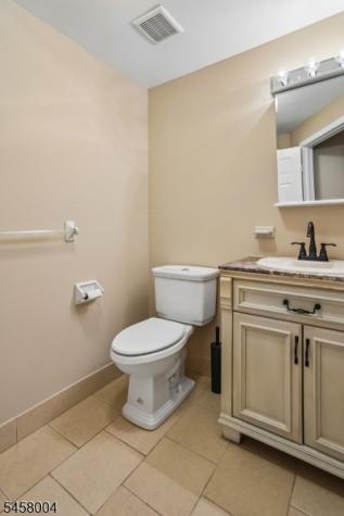 141 Marion Drive West Orange NJ 07052