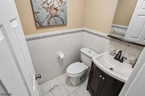 141 Marion Drive West Orange NJ 07052