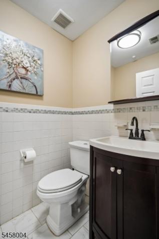 141 Marion Drive West Orange NJ 07052