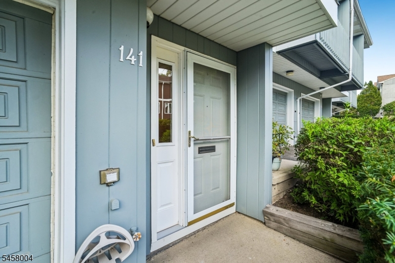 141 Marion Drive West Orange NJ 07052