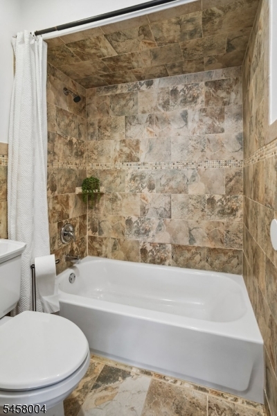 141 Marion Drive West Orange NJ 07052