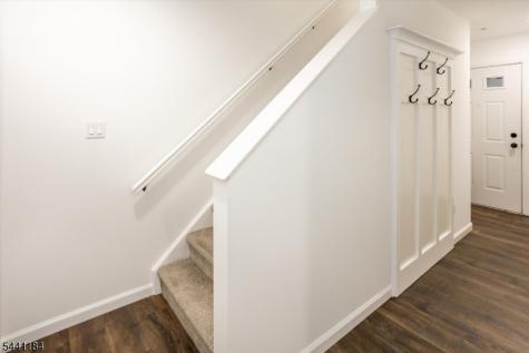 18 Whisper Way Roxbury NJ 07852