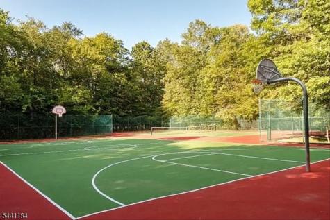 18 Whisper Way Roxbury NJ 07852