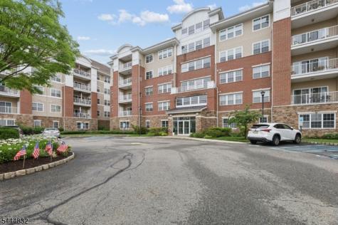 7118 Warrens Way Wanaque NJ 07465