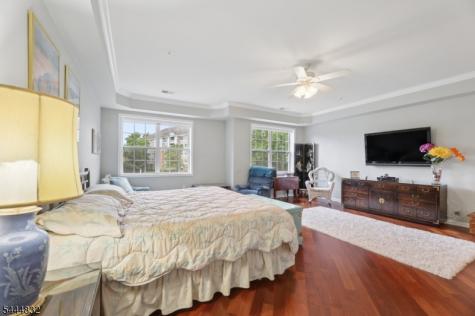 7118 Warrens Way Wanaque NJ 07465