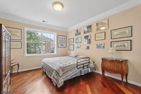 7118 Warrens Way Wanaque NJ 07465
