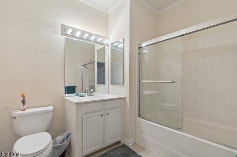7118 Warrens Way Wanaque NJ 07465