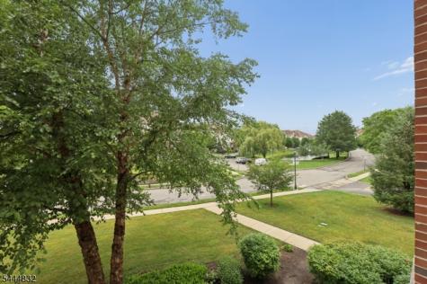 7118 Warrens Way Wanaque NJ 07465