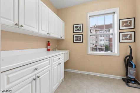 7118 Warrens Way Wanaque NJ 07465