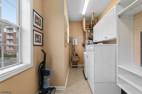 7118 Warrens Way Wanaque NJ 07465