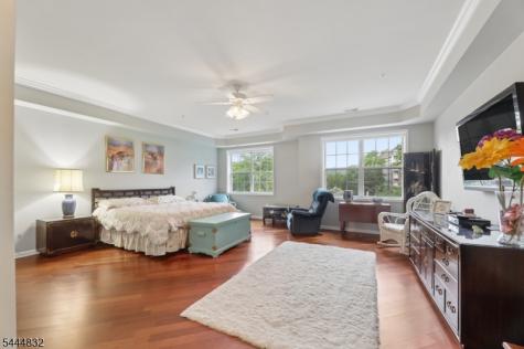 7118 Warrens Way Wanaque NJ 07465