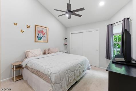 78 Sage Court Bedminster NJ 07921