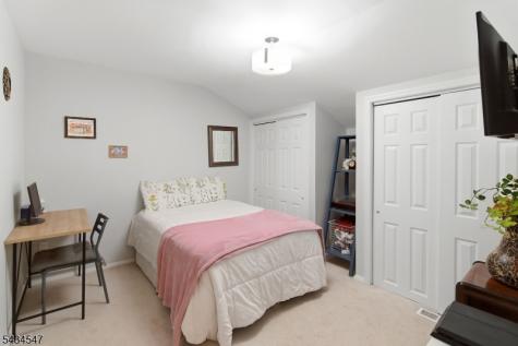 78 Sage Court Bedminster NJ 07921