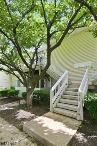 78 Sage Court Bedminster NJ 07921