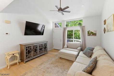 78 Sage Court Bedminster NJ 07921