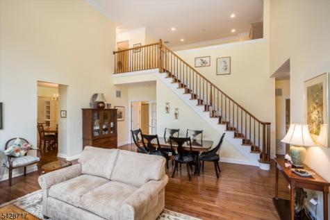 23 Wyckoff Way Chester NJ 07930