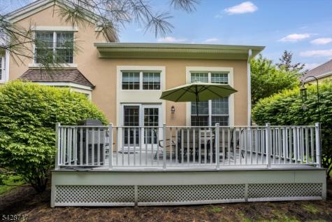 23 Wyckoff Way Chester NJ 07930
