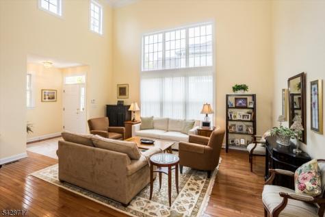 23 Wyckoff Way Chester NJ 07930