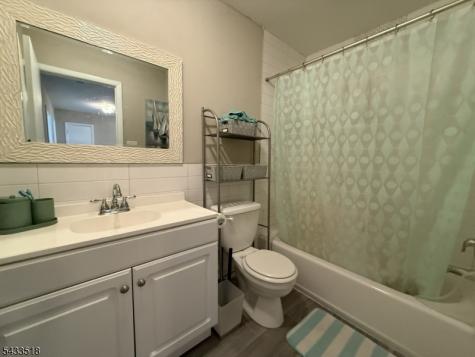 918 Merritt Drive Hillsborough NJ 08844